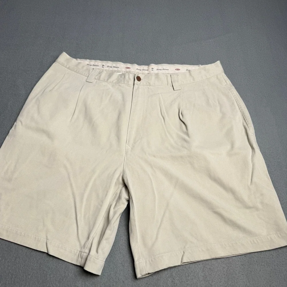 Tommy Bahama Relax Mens 40 Tan 100% Silk Pleated Front Casual Walking Shorts
